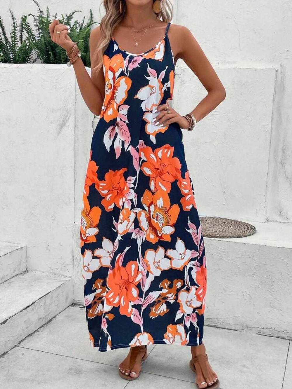 NWT Emery Rose Floral Maxi Dress